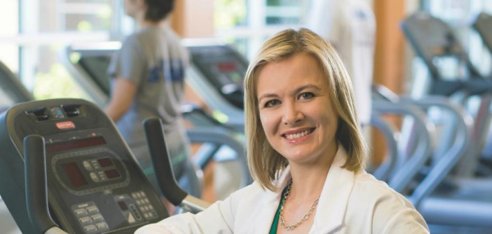 Allison Webel, an associate professor of nursing at Case Western Reserve University, focuses on improving the wellness of people with HIV.