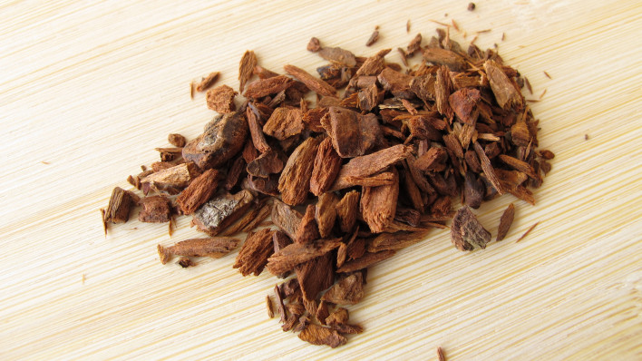 red cinchona bark