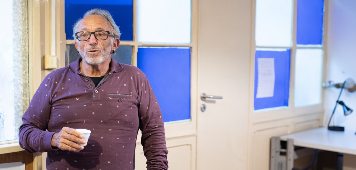 Portugal man living with HIV at the office