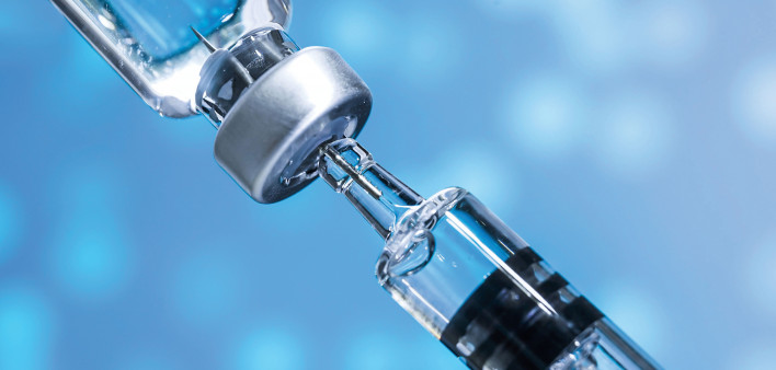 syringe and vial needle vaccine