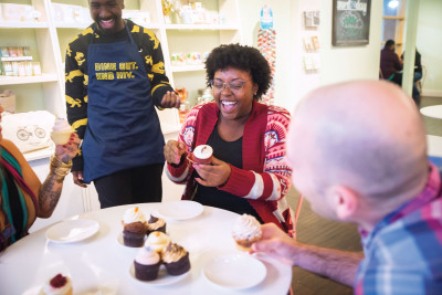 DOFL restaurant Hello, Cupcake, Tacoma, Washington