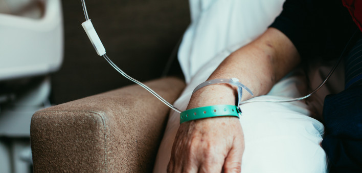 cancer treatment chemo therapy iv