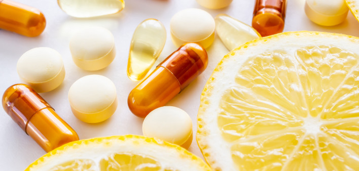 Vitamin supplements and fresh lemon
