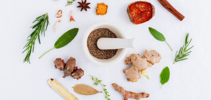 herbal, herbal medicine, ingredients, ginger, rosemary, star anise, rosemary, mint, cinnamon
