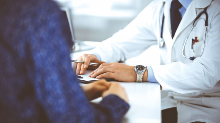 doctor patient meeting