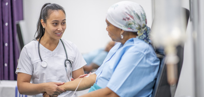 Starting Treatment for Small Cell Lung Cancer? Hear From an Oncology Nurse and a Cancer Patient.