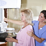Woman gets a mammogram