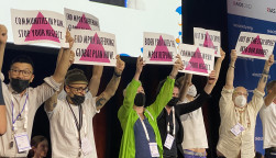 Monkeypox protest at AIDS 2022