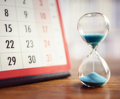 Hourglass and calendar