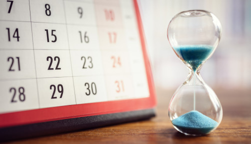 Hourglass and calendar