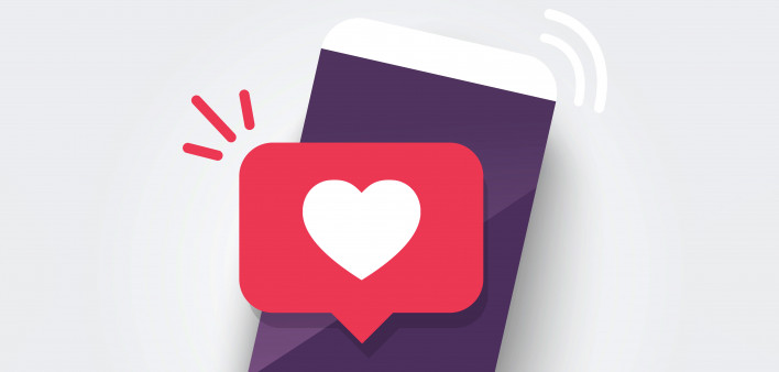 illlustration phone with heart in text bubble