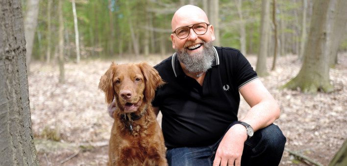 Marc Franke,  the Düsseldorf Patient, with  his dog, Motte