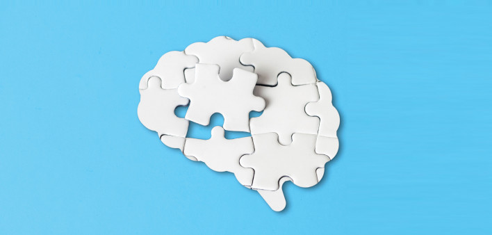 brain puzzle pieces illutration
