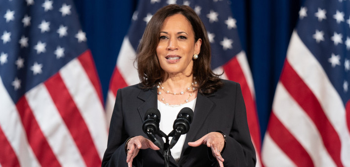 Senator Kamala Devi Harris, is in talks for a rebuttal response to the Republican National Convention, as well as talks about the failure of President Trumb.