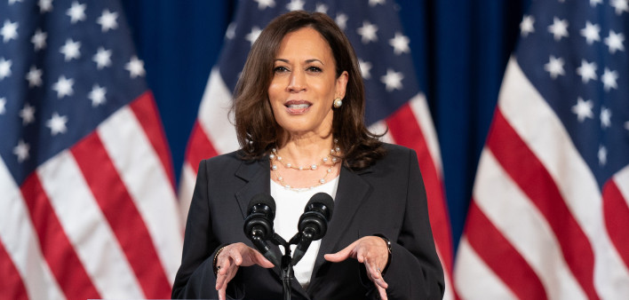 Senator Kamala Devi Harris, is in talks for a rebuttal response to the Republican National Convention, as well as talks about the failure of President Trumb.
