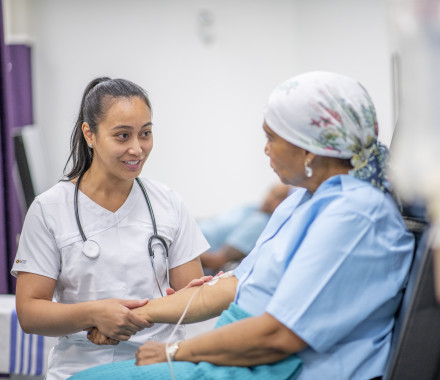 Starting Treatment for Small Cell Lung Cancer? Hear From an Oncology Nurse and a Cancer Patient.