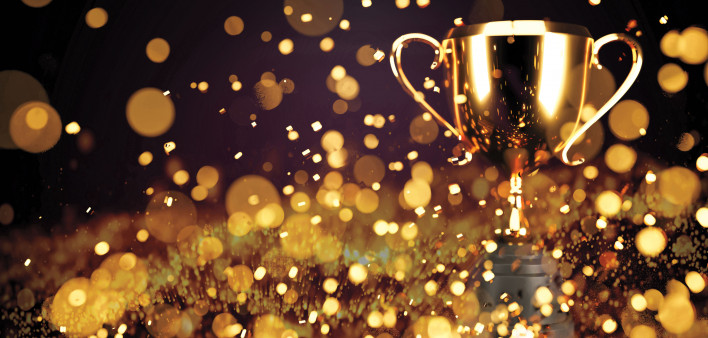 POZ Awards Trophey Gold glitter
