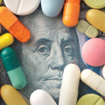 illustration pills and money