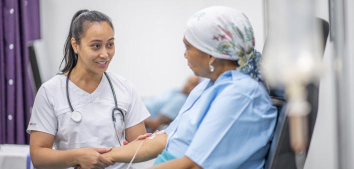 Starting Treatment for Small Cell Lung Cancer? Hear From an Oncology Nurse and a Cancer Patient.