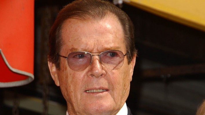 Roger Moore at the ceremony honoring him with the 2,350th Star on the Hollywood Walk of Fame. Hollywood Boulevard, Hollywood, CA. 10-11-07