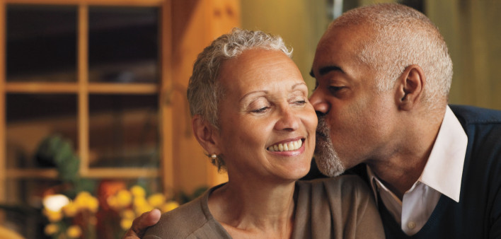 couple kissing older