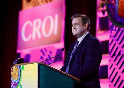 C. Bradley Hare of UCSF presenting data at CROI 2019 from the DISCOVER trial of Descovy vs. Truvada as PrEP.