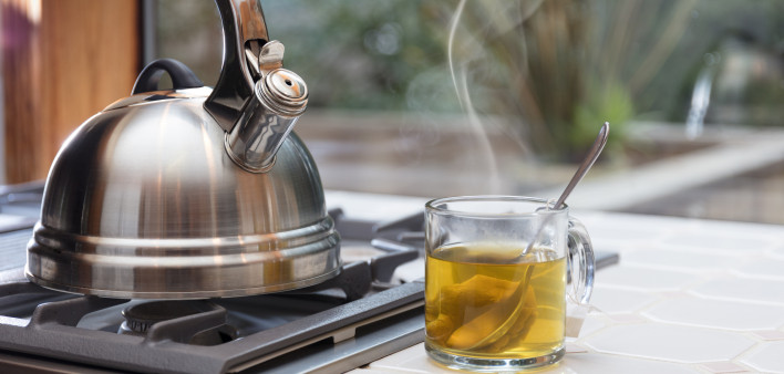 kettle and cup of tea