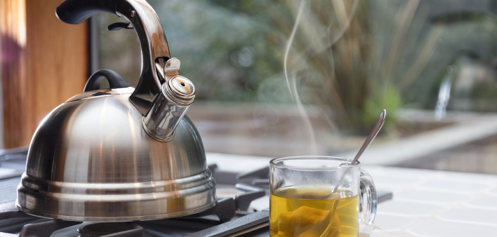 kettle and cup of tea