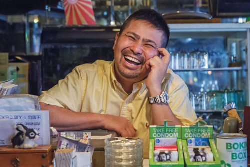 Visual artist Kaz Senju documents Tokyo’s gay bar scene through photos and interviews.