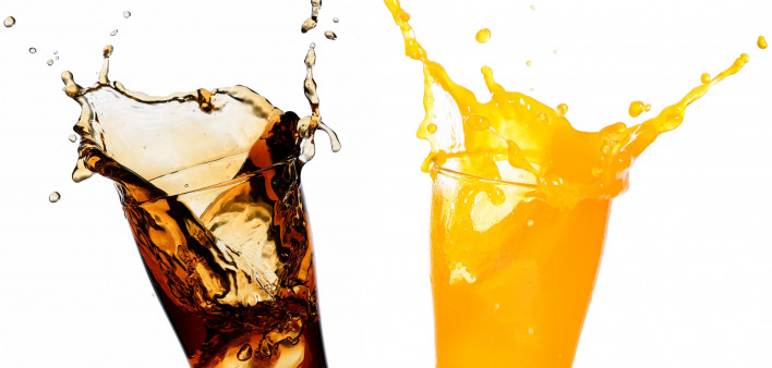 Soft drinks splashing