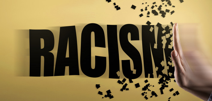 RACISM / Hand stop