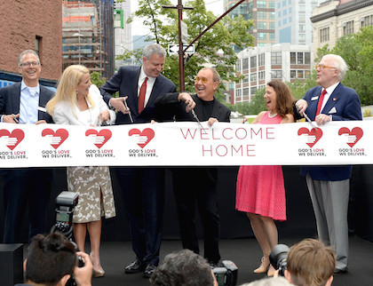 Scott Bruckner, Blaine Trump, New York Mayor Bill de Blasio, Michael Kors, God's Love CEO Karen Pearl and Michael Sennott at the opening ceremony of God's Love We Deliver.